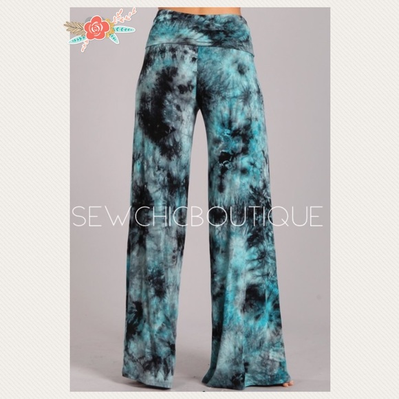 Plus Size Best Seller Tie Dye Palazzo Pants - Picture 4 of 7